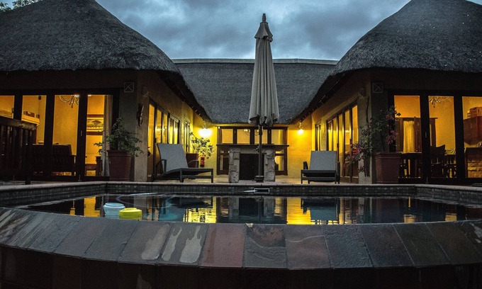 Phalaborwa Villa | Exclusive Bushvilla at Kruger with Pool and Golf Access
