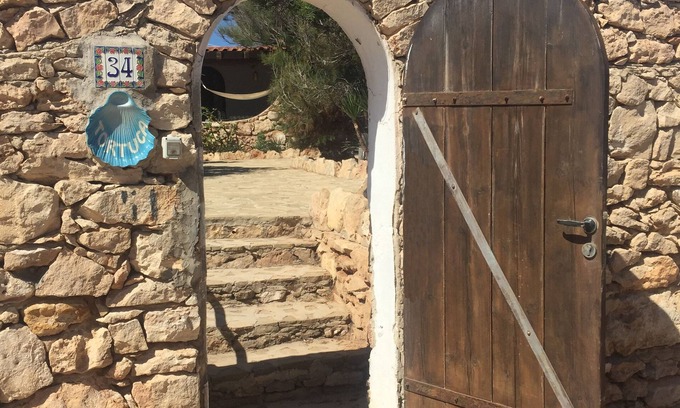 Lampedusa House | Discover a Tropical Oasis with Oceanfront Views and Spa