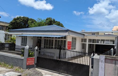 Surinam House | Pet-Friendly An&Sy Family House with Cozy Amenities