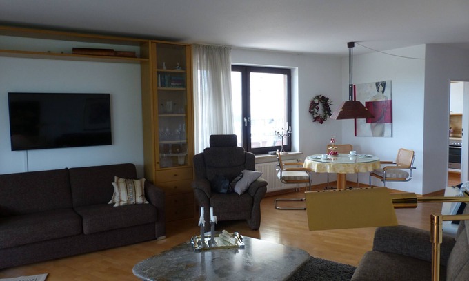 Bad Salzuflen Condo | Discover an Unforgettable Spa Retreat Near the Park