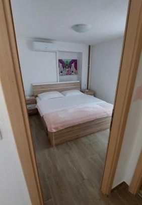 Sveti Jakov Apartment | Anabella