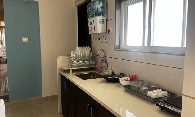 Nashik Apartment | Anahat Host ALL BackPacker 2BHK 2 Bed Ac Max 6 Pax