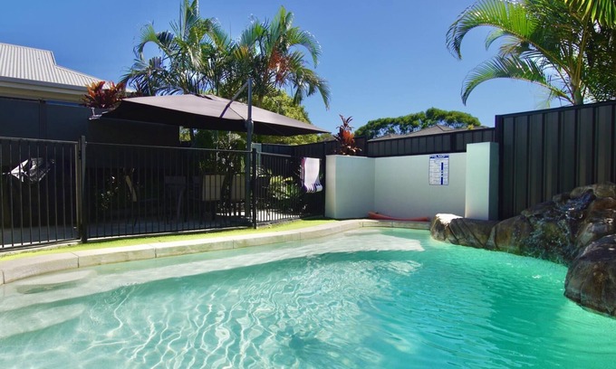 Upper Coomera Villa | Exceptional Anaheim Park Oasis with Pool & Spa Amenities