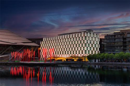 Grand Canal Dock Hotel | Discover Anantara The Marker Dublin - A Premier 5-Star Escape