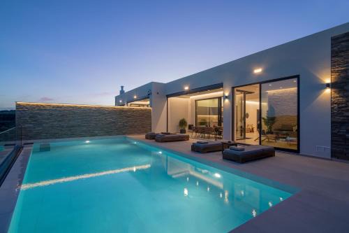 Episkopi Villa | Experience Anantia Villa 1: Oceanfront Retreat with Pool