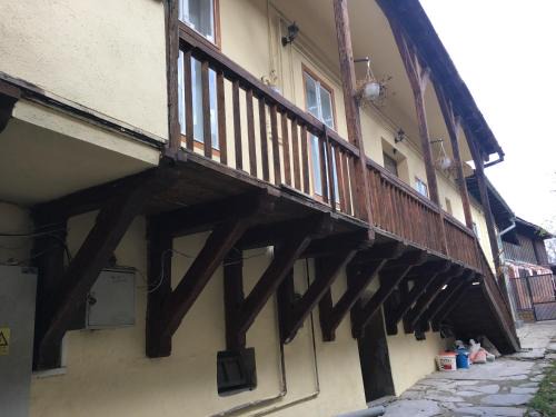 Medias Apartment | Pet-Friendly Retreat at Anastasia - Guest Rated 9/10
