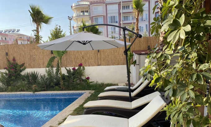 Bozyazi Apartment | Convenient Anatolia Suit Hotel, Steps from the Seaside