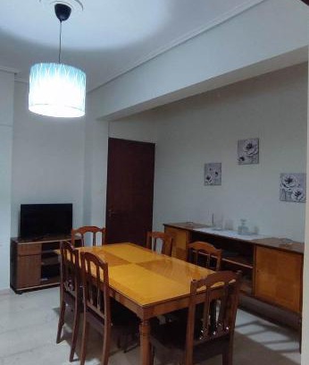 Nea Anchialos Apartment | Seafront Apartment at Anchialos: Family-Friendly Retreat