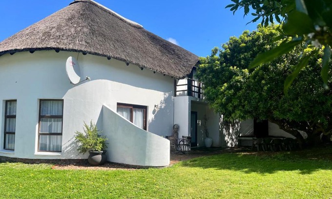 Saint Francis Bay House | Cozy Oceanfront Stay at Anchor Drift with Scenic Views