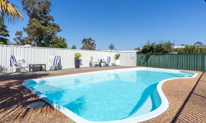 Greenwell Point House | Relax at Anchorage: Swim, Boat, and Enjoy Family Fun