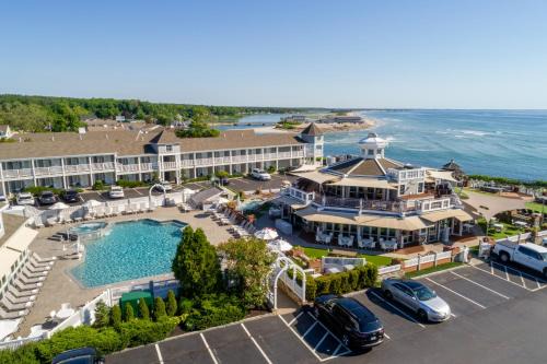 Ogunquit Resort | Oceanfront Retreat at Anchorage by the Sea - Rated 9/10