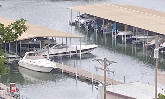 Lake Ozark Condo | Experience Anchor's Up: Nautical 2BR Condo by Bagnell Strip