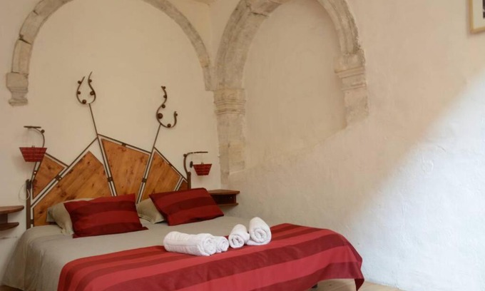 Beauvoisin House | Pet-Friendly Getaway at Ancienne Abbaye de Franquevaux