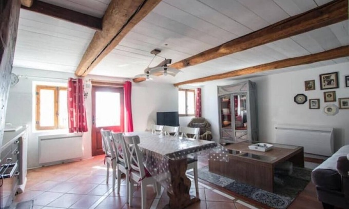 Peone House | Renovated Ancienne Bergerie in the Heart of Valberg