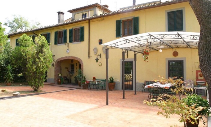 Montespertoli Villa | Enchanting Ancient Air-CND Villa with Pool & Hot Tub in Florence