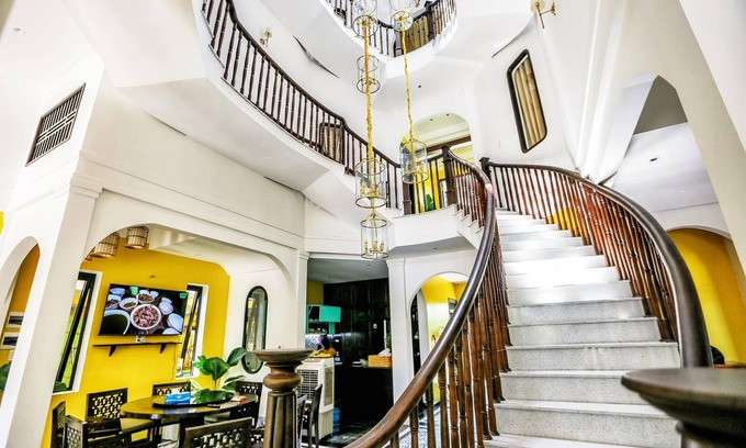 Hoi An Hotel | Unique Rooms with River Views and Family-Friendly Amenities