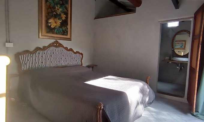 Vicopisano Cottage | Explore the Enchantment of an Ancient Medieval Cottage