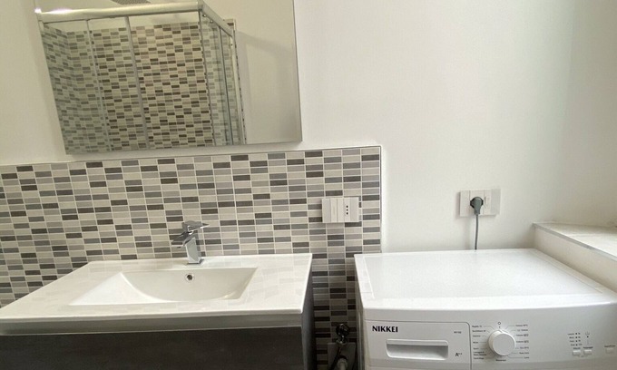Corsico Apartment | Discover Ancient Postery 1: Family-Friendly Retreat