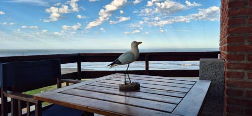 Mar de Ajo Apartment | Beachfront Bliss at AnclaXIV - Guest Rated 9.8/10