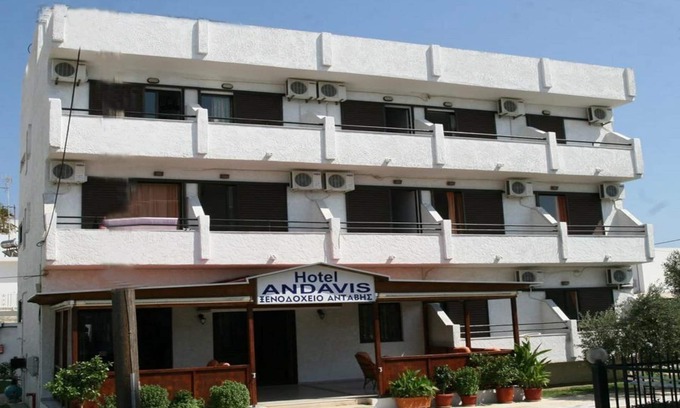 Kardamena Hotel | Andavis Hotel: Family-Friendly Retreat with Pool & Breakfast