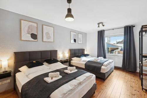 Kaiserslautern Apartment | ANDRISS Apartments: Workstations, WIFI & Breakfast Included