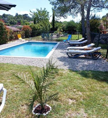 Massillargues-Attuech House | Discover Anduze Gîte Les Lauriers: Oceanfront Oasis Awaits