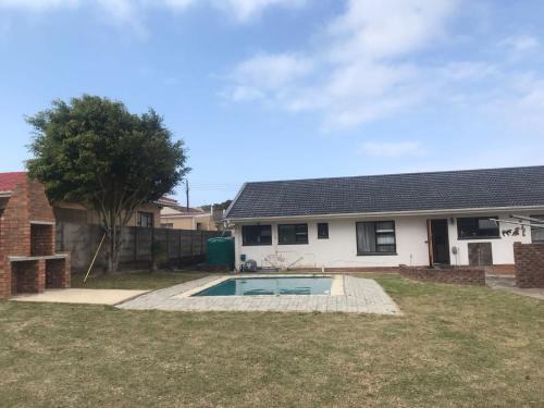 Gonubie House | Family-Friendly Escape at Andys101 with Pool Access