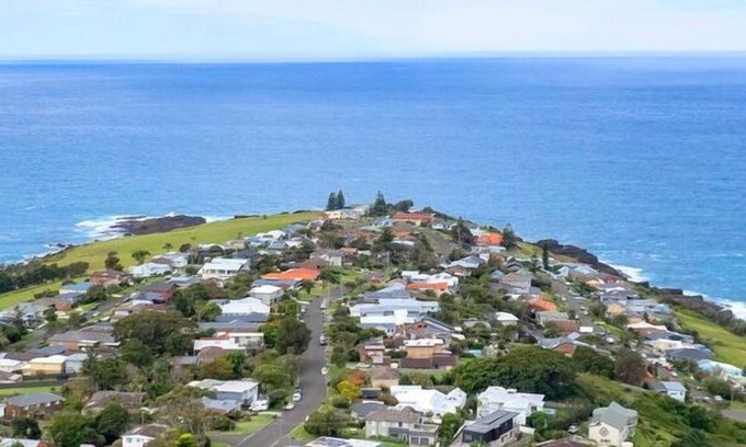 Kiama Heights House | Anembo Hideaway - Your Relaxing Oceanfront Retreat