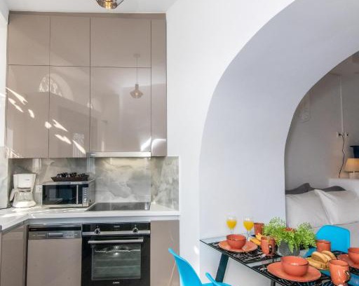 Kalloni Tinou Apartment | Highly Rated Anemona Apartment Tinos for Family Getaways
