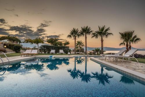 Filaki Apartment | Unforgettable Stays at Aneria Suites with Ocean Views