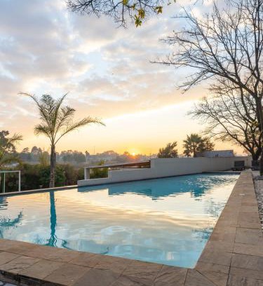 Ekurhuleni Hotel | Comfortable Stay at ANEW Hotel & Convention Centre OR Tambo
