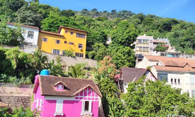 Gloria Apartment | Pet-Friendly Anfitrioca with Oceanfront Views Await You