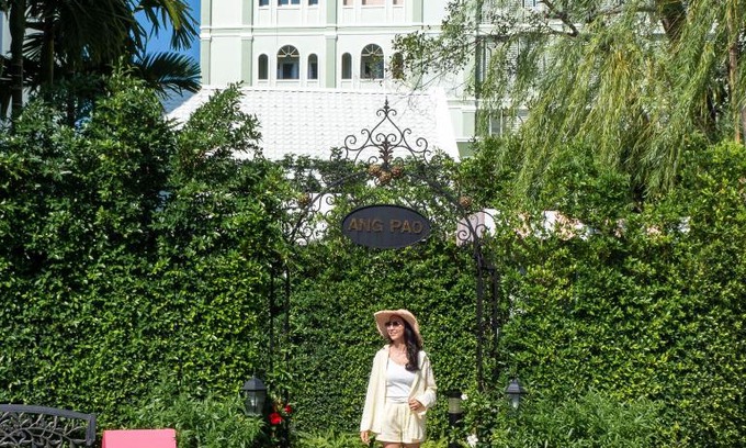 Ratsada Hotel | Experience Ang Pao Hotel with Pool and Breakfast Included