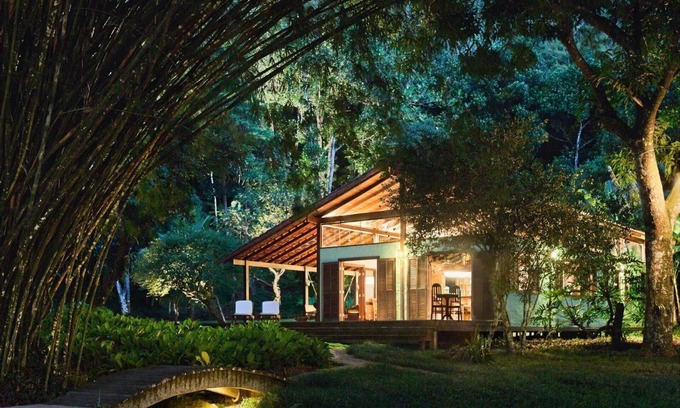 Ilha Grande Villa | Scenic Sea Front Retreat in Angra dos Reis with Spa & Breakfast