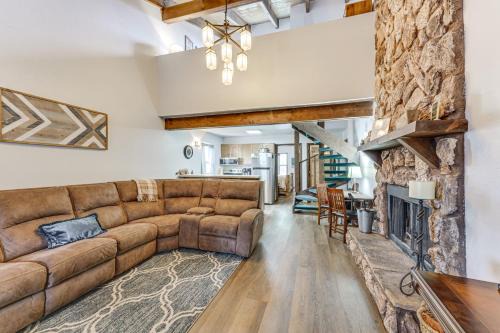 Angel Fire Apartment | Convenient Angel Fire Condo Near Resort and Bike Park