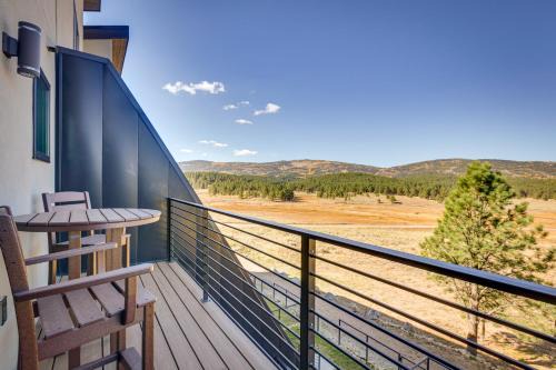 Angel Fire House | Top-Rated Angel Fire Retreat with Hot Tub Near Ski Slopes