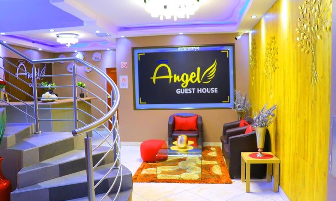 Bezuidenhout Valley House | Comfortable Stay at Angel Guest House with Breakfast Included