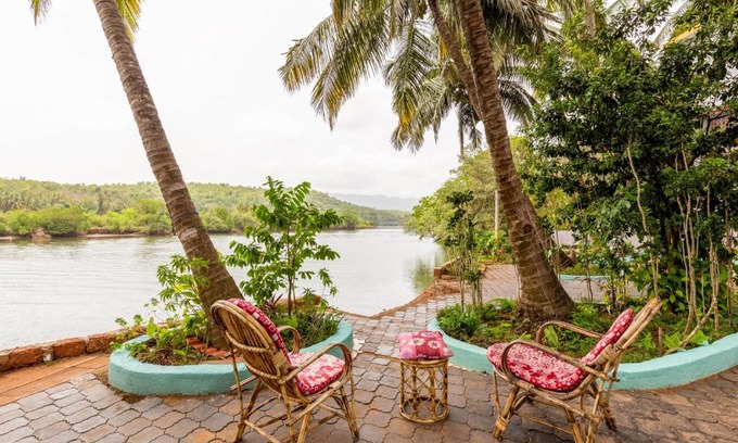 Patnem Villa | Discover Angel's Riverhouse Villa: 4-Star Family Retreat