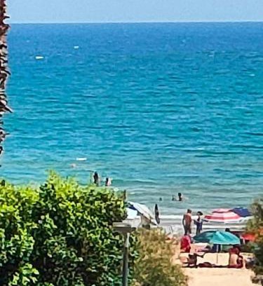 Pozzallo Apartment | Angela's Holiday House: Oceanfront Retreat with Perfect Rating