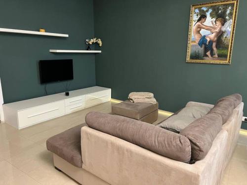 Sturla Apartment | Relax at Angels House Boccadasse Gaslini with Hot Tub & Pets