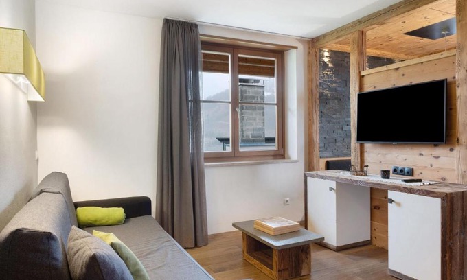 Carezza Apartment | Pet-Friendly Angerle Alm Apt Similde B with 9/10 Rating