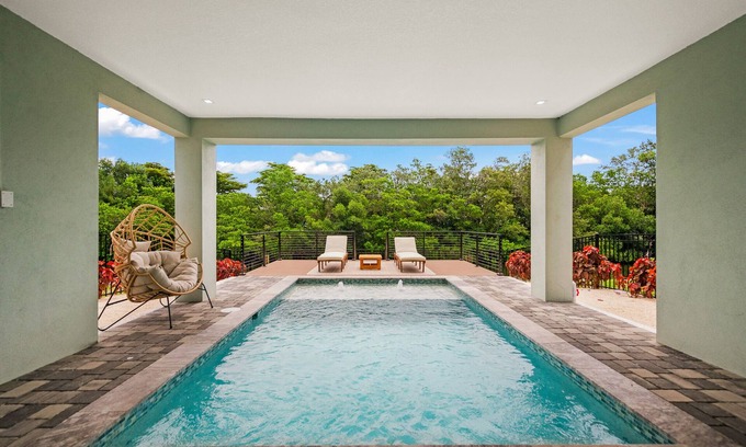 Cortez House | Relaxing Retreat with Pool & Tesla Charger near Beach