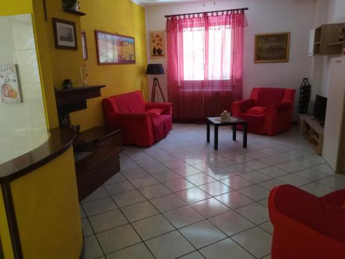 Castignano Bed & Breakfast | Pet-Friendly ANGOLO FELICE B&B with 9/10 Guest Rating