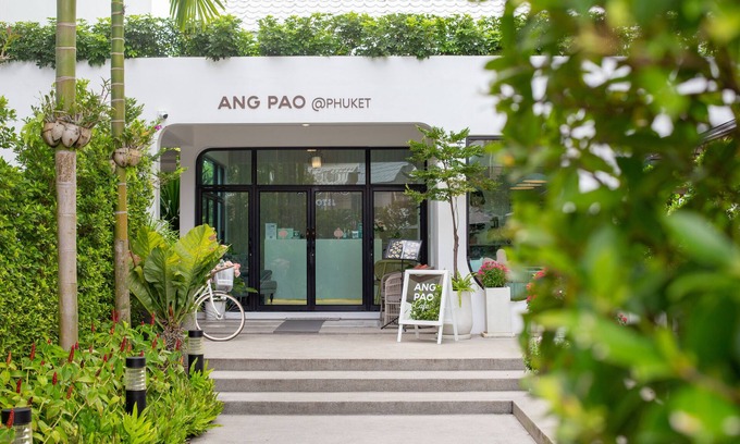Ratsada Hotel | Stay at ANGPAO HOTEL: Family-Friendly with Pool & Dining