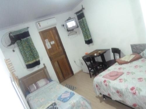 Balneario House | Family-Friendly Angra Suítes: Pet and Child Welcoming Stay
