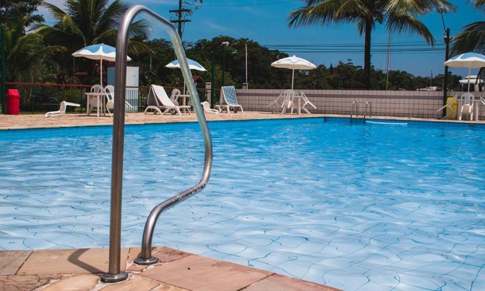 Bracui Apartment | Relaxing Angra TOP1: Beachfront with Pool & Spa Amenities