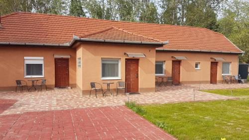 Cserkeszolo Apartment | Top-Rated Angyal Apartman for Your Next Getaway