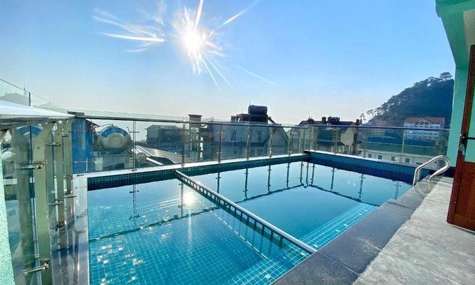 Tam Dao Hotel | Budget-Friendly Anh Minh Hotel with Pool and Pet Amenities