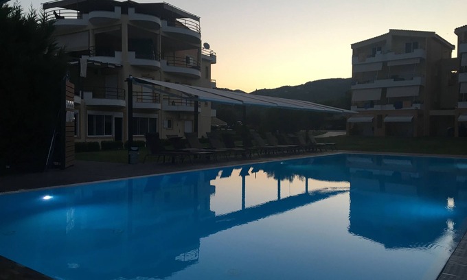 Zacharo House | Experience Anilio Plaza: Ocean Views & Relaxing Spa Retreat