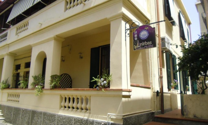 Reggio Calabria Bed & Breakfast | Enjoy Pet-Friendly Comfort at Anirbas - Guest Rated 9.8